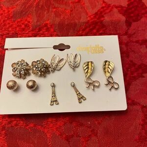 never worn earrings bundle